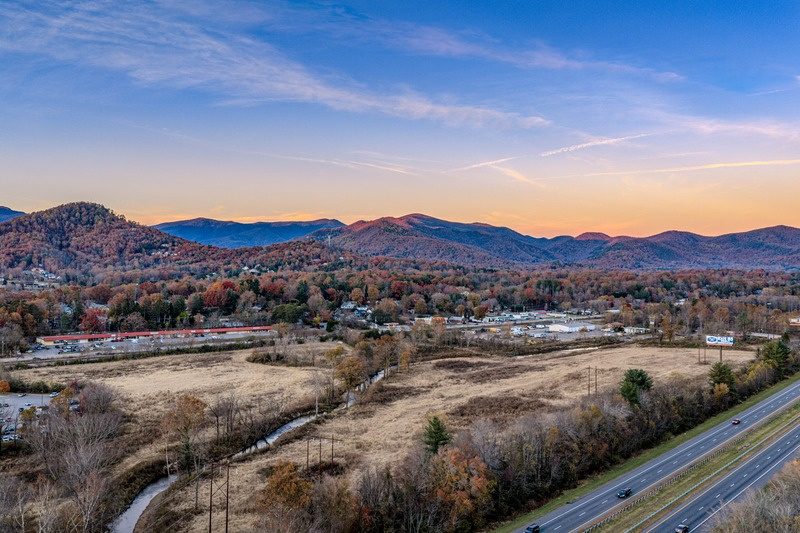 The site and the Swannanoa River Valley